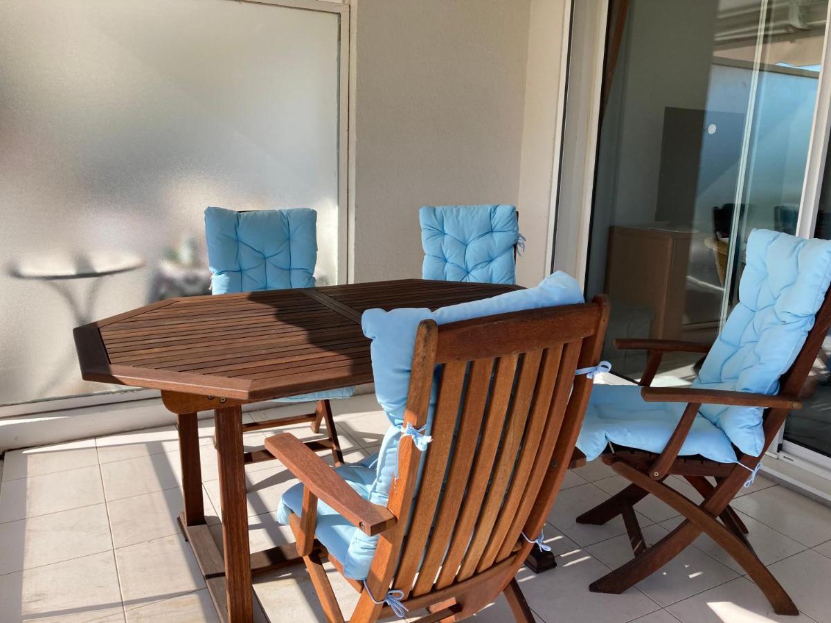 Residence Avec Piscine, Plage A 100 M, Cannes Et Juan Les Pins A 5 Min, Wifi Golfe-Juan Eksteriør billede